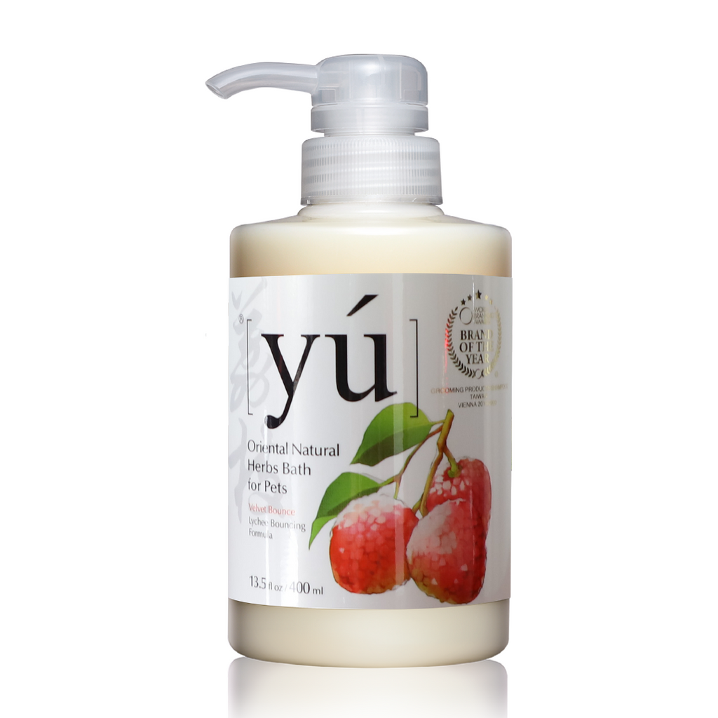 YU Oriental Natural Herbs Bath Shampoo for Cats & Dogs -  Lychee Bouncing Formula (400ml).